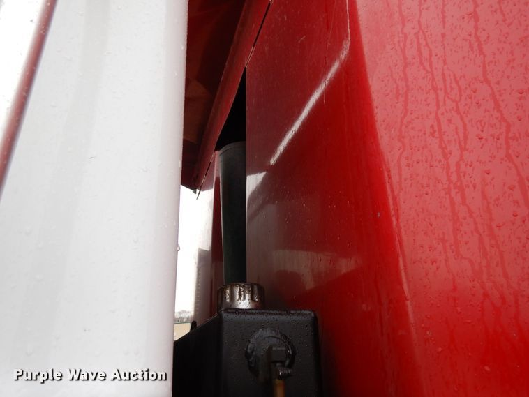 image for item KU9882 2007 Mack CV713 Granite  dump truck