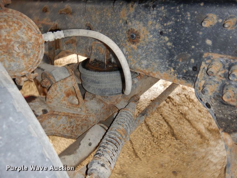 image for item KU9882 2007 Mack CV713 Granite  dump truck