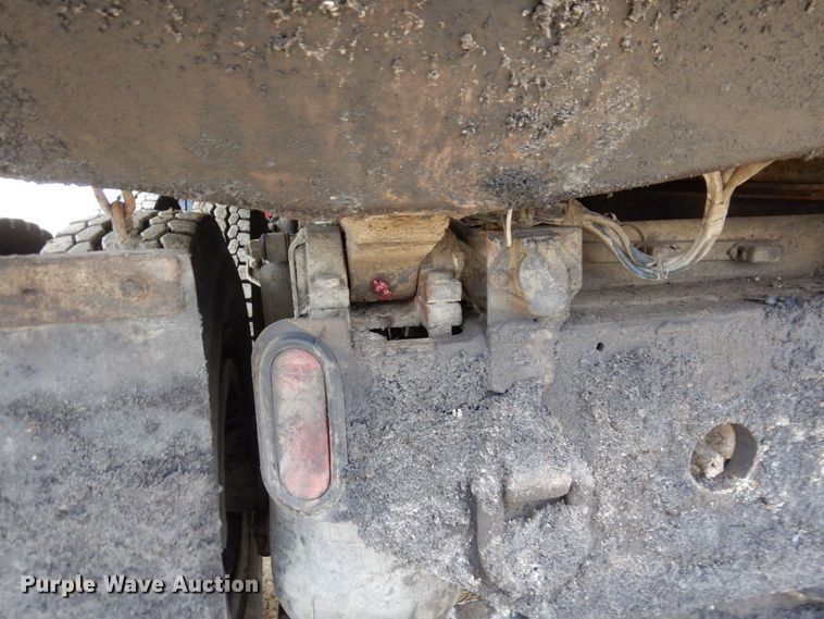 image for item KU9882 2007 Mack CV713 Granite  dump truck