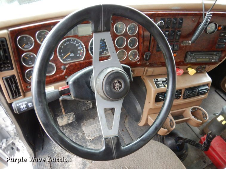 image for item KU9882 2007 Mack CV713 Granite  dump truck