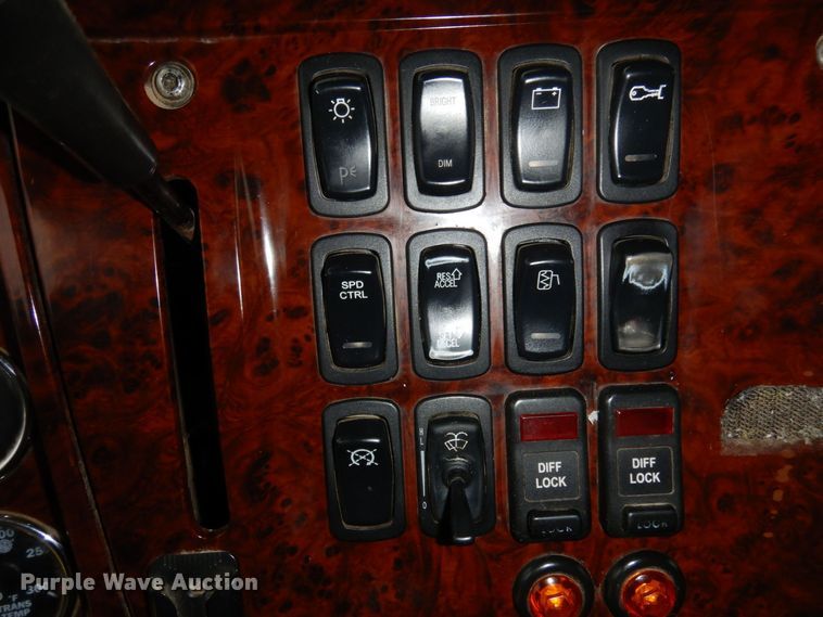 image for item KU9882 2007 Mack CV713 Granite  dump truck