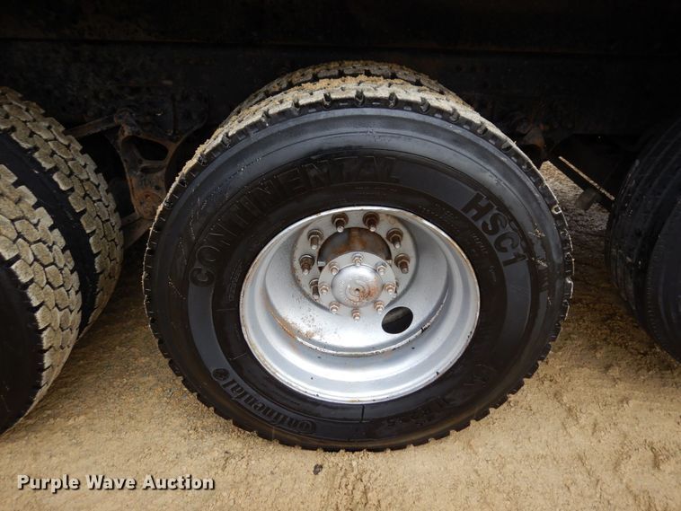 image for item KU9882 2007 Mack CV713 Granite  dump truck