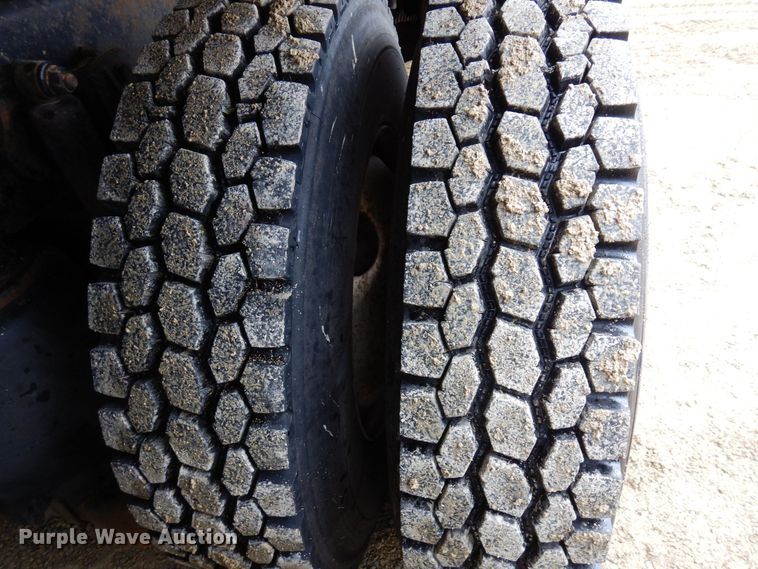 image for item KU9882 2007 Mack CV713 Granite  dump truck