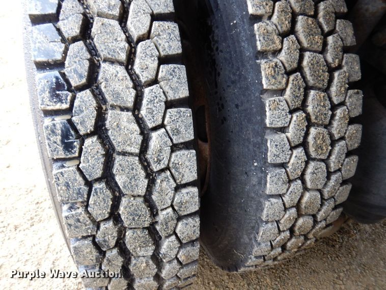 image for item KU9882 2007 Mack CV713 Granite  dump truck