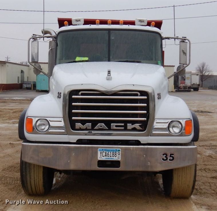 image for item KU9883 2006 Mack CV713 Granite  dump truck