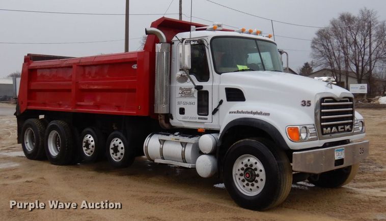 image for item KU9883 2006 Mack CV713 Granite  dump truck
