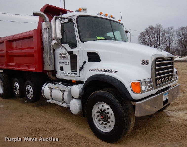 image for item KU9883 2006 Mack CV713 Granite  dump truck