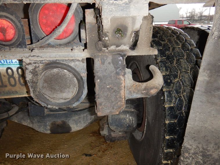 image for item KU9883 2006 Mack CV713 Granite  dump truck