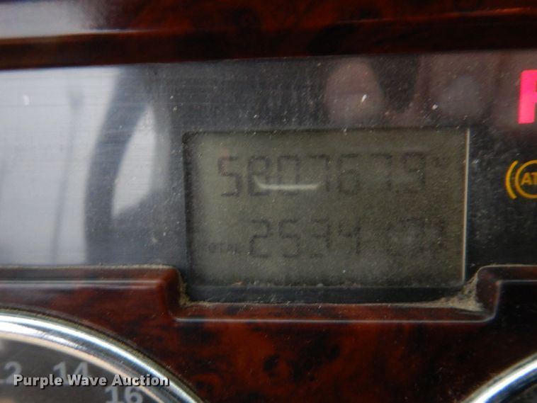 image for item KU9883 2006 Mack CV713 Granite  dump truck