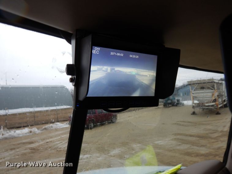 image for item KU9883 2006 Mack CV713 Granite  dump truck