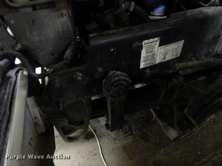 image for item KU9883 2006 Mack CV713 Granite  dump truck