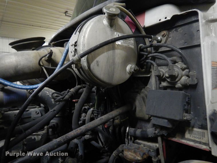 image for item KU9883 2006 Mack CV713 Granite  dump truck