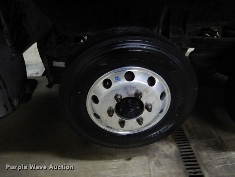 image for item KU9883 2006 Mack CV713 Granite  dump truck