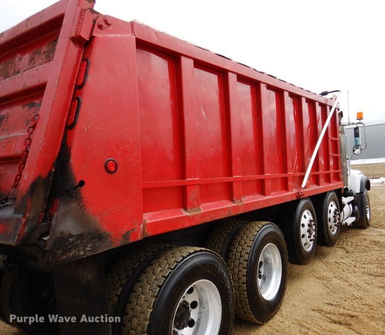 image for item KU9884 2002 Mack CV713 Granite  dump truck