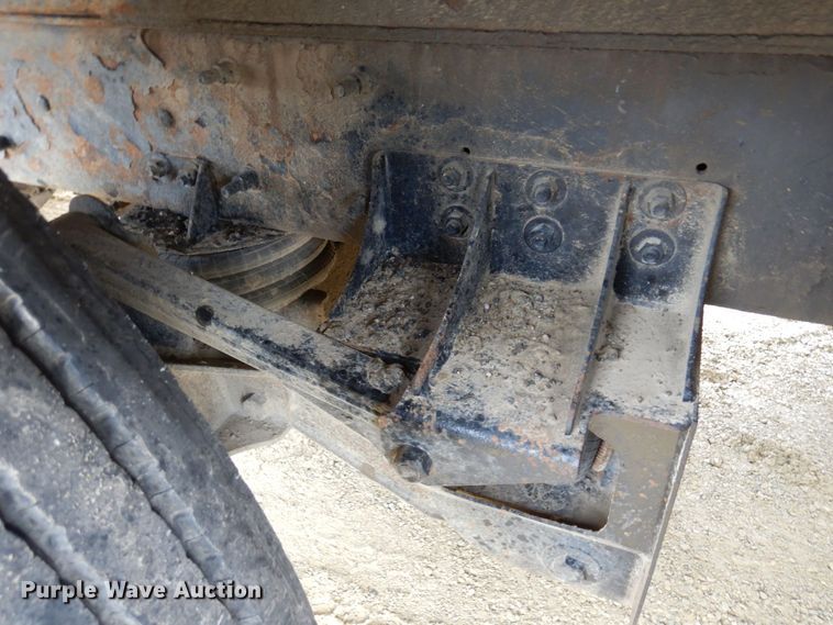 image for item KU9884 2002 Mack CV713 Granite  dump truck