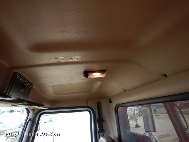 image for item KU9884 2002 Mack CV713 Granite  dump truck