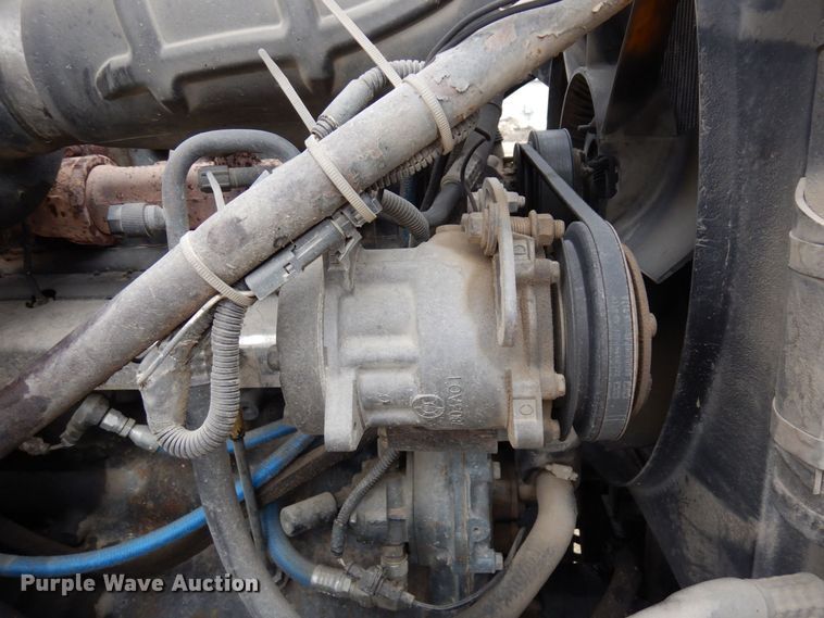 image for item KU9884 2002 Mack CV713 Granite  dump truck