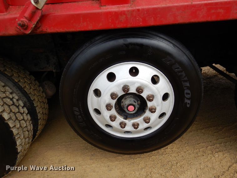 image for item KU9884 2002 Mack CV713 Granite  dump truck