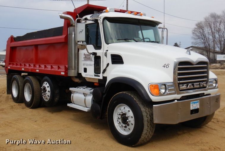 image for item KU9885 2003 Mack CV713 Granite  dump truck