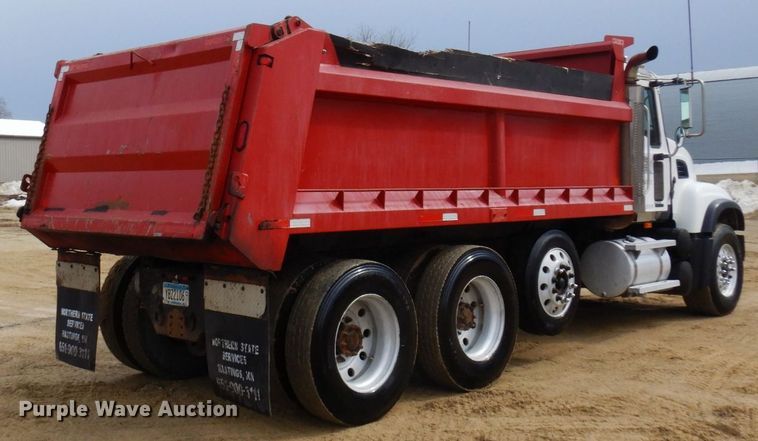 image for item KU9885 2003 Mack CV713 Granite  dump truck