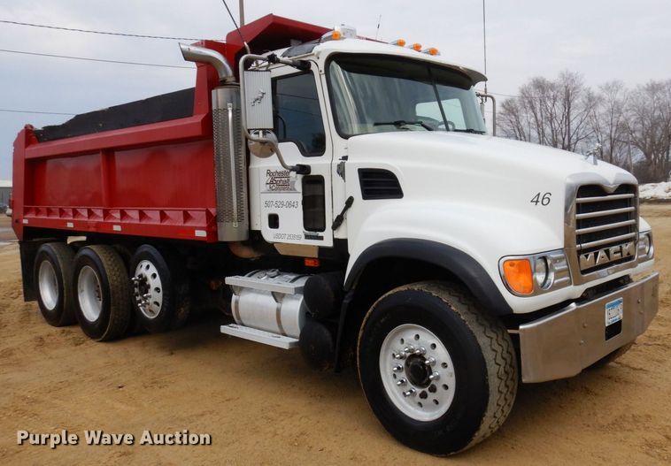 image for item KU9885 2003 Mack CV713 Granite  dump truck