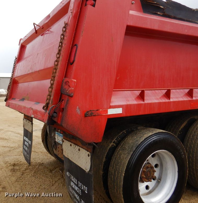 image for item KU9885 2003 Mack CV713 Granite  dump truck