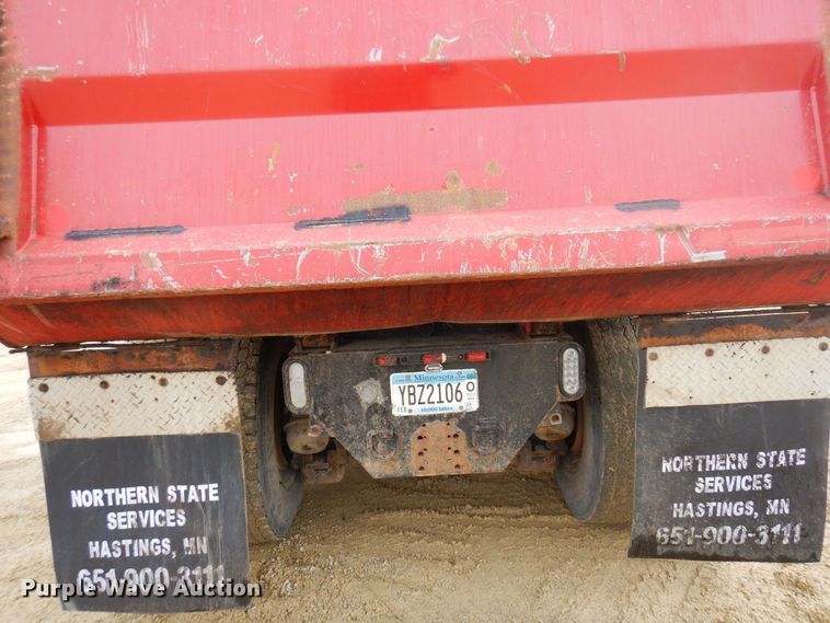 image for item KU9885 2003 Mack CV713 Granite  dump truck