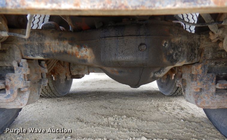 image for item KU9885 2003 Mack CV713 Granite  dump truck