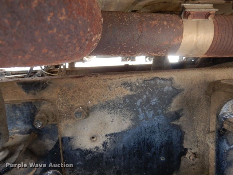 image for item KU9885 2003 Mack CV713 Granite  dump truck