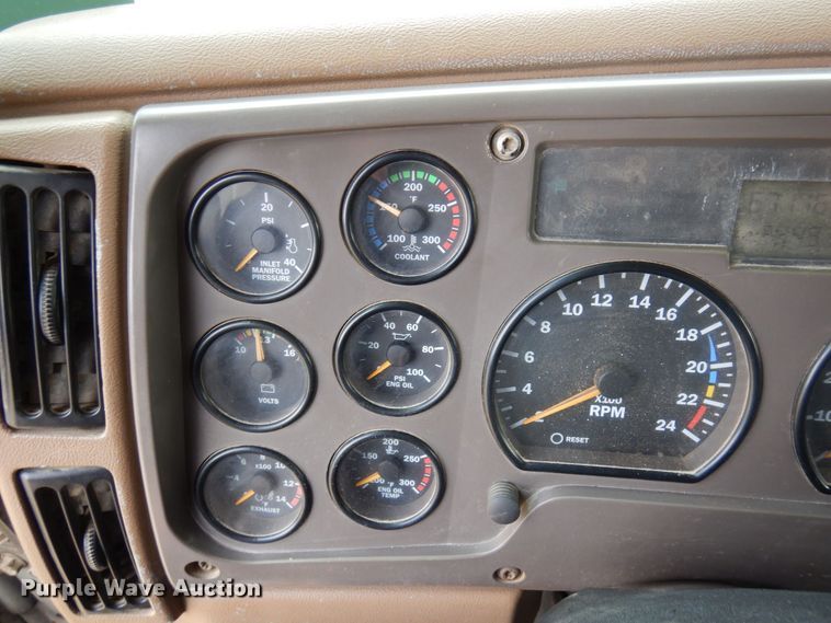 image for item KU9885 2003 Mack CV713 Granite  dump truck