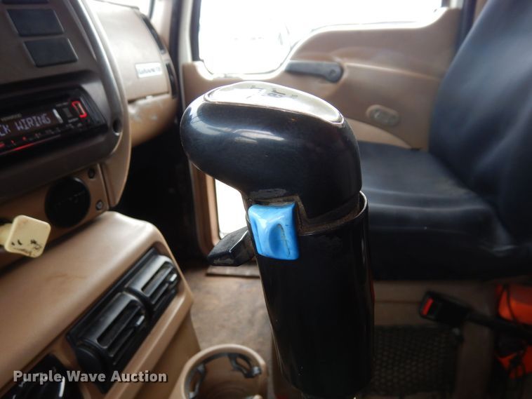 image for item KU9885 2003 Mack CV713 Granite  dump truck