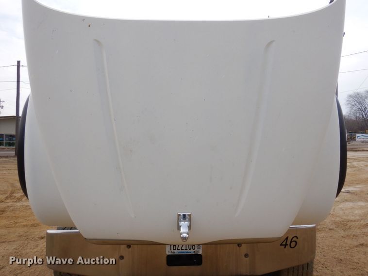 image for item KU9885 2003 Mack CV713 Granite  dump truck