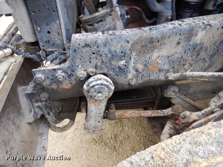 image for item KU9885 2003 Mack CV713 Granite  dump truck