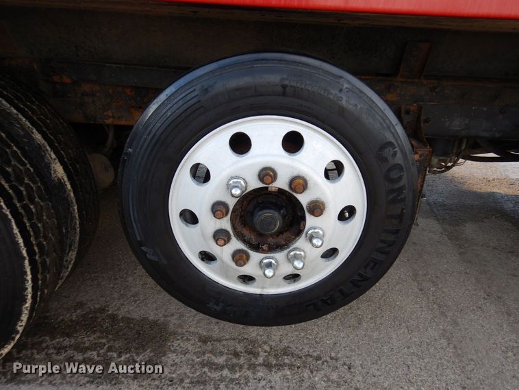 image for item KU9885 2003 Mack CV713 Granite  dump truck