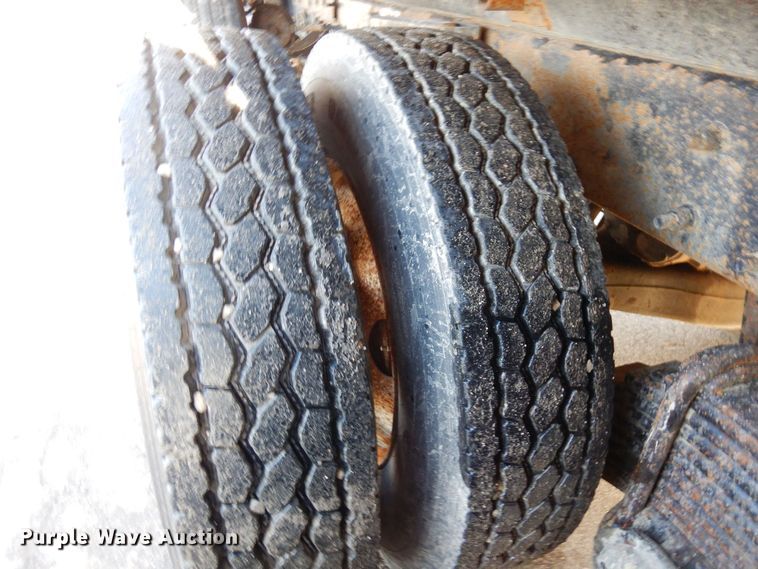 image for item KU9885 2003 Mack CV713 Granite  dump truck