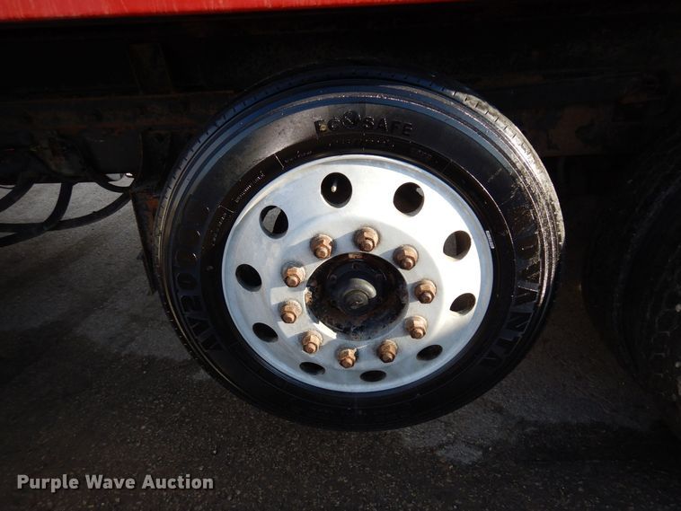 image for item KU9885 2003 Mack CV713 Granite  dump truck