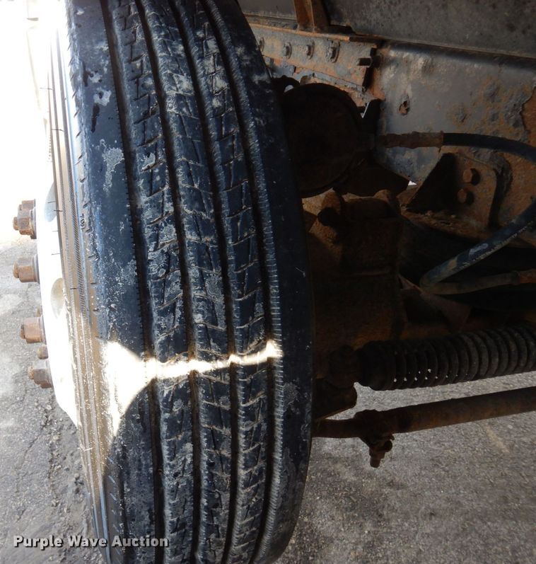 image for item KU9885 2003 Mack CV713 Granite  dump truck