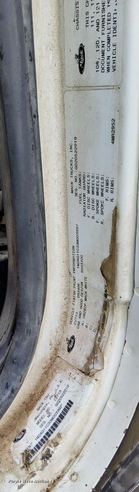 image for item KU9885 2003 Mack CV713 Granite  dump truck