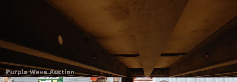 image for item KU9901 2006 Utility  refrigerated van trailer