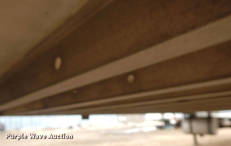 image for item KU9901 2006 Utility  refrigerated van trailer