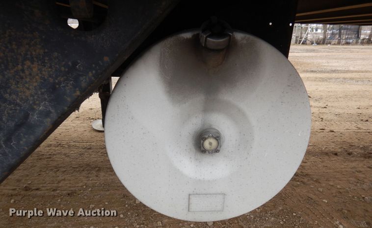 image for item KU9901 2006 Utility  refrigerated van trailer