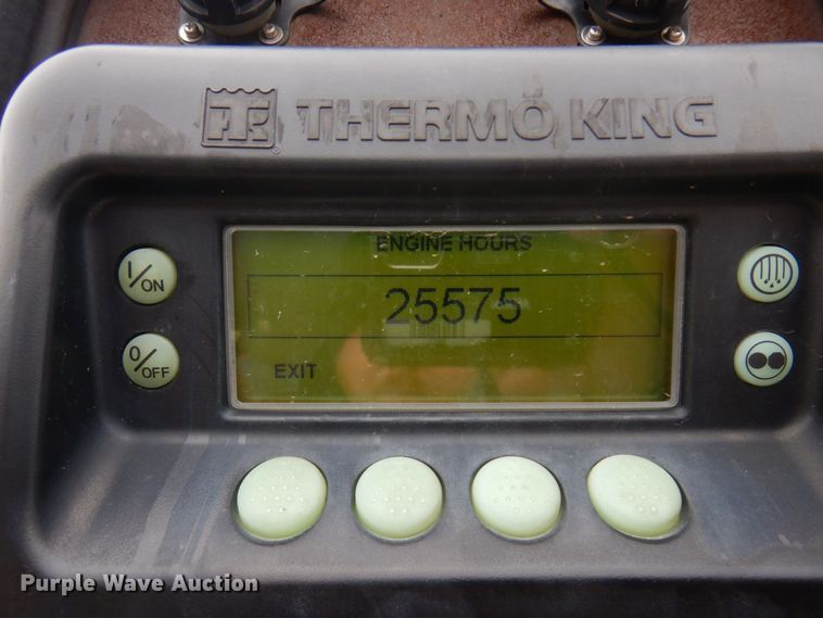 image for item KU9901 2006 Utility  refrigerated van trailer