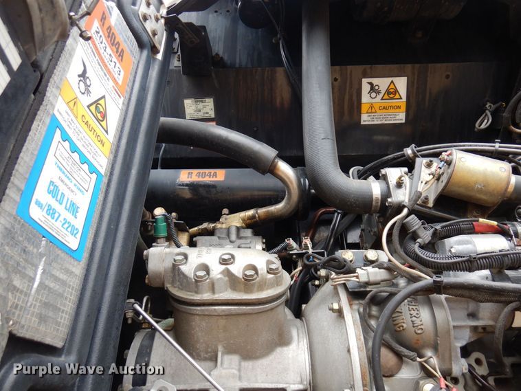 image for item KU9901 2006 Utility  refrigerated van trailer