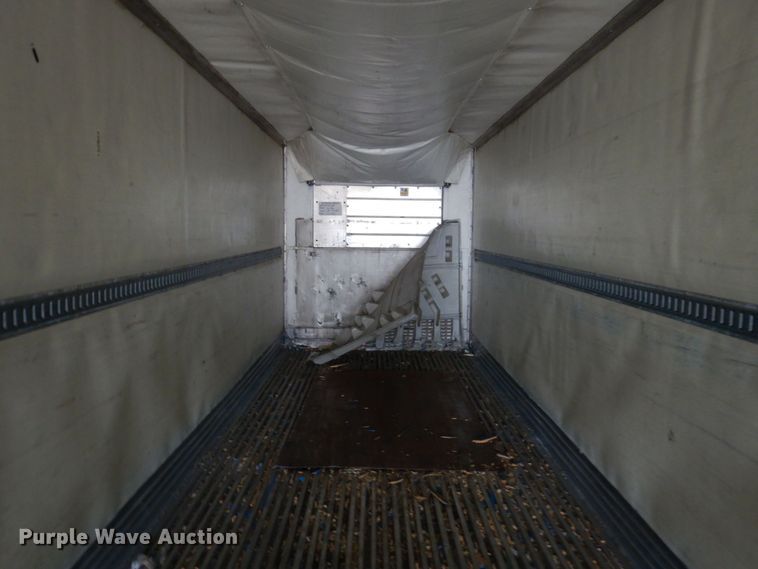 image for item KU9901 2006 Utility  refrigerated van trailer