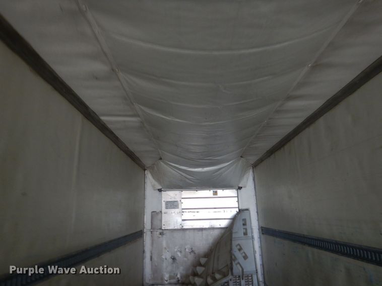 image for item KU9901 2006 Utility  refrigerated van trailer