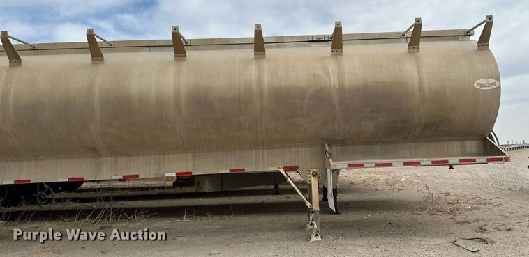 image for item KX9086 2008 Pinson  feed delivery trailer