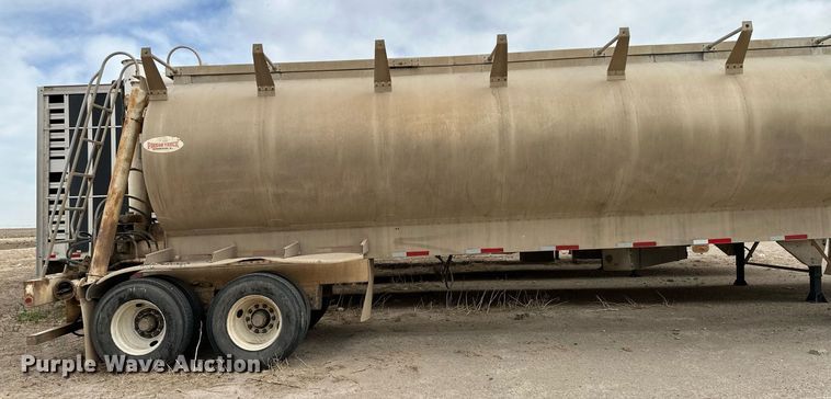 image for item KX9086 2008 Pinson  feed delivery trailer