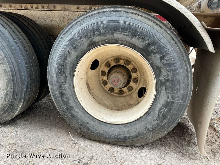 image for item KX9086 2008 Pinson  feed delivery trailer