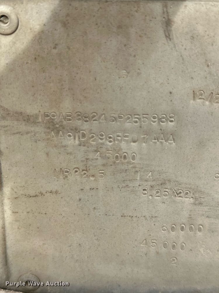 image for item KX9087 2005 Pinson  feed delivery trailer