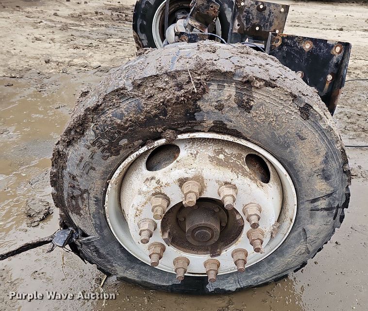 image for item LE9329 Steerable pusher axle